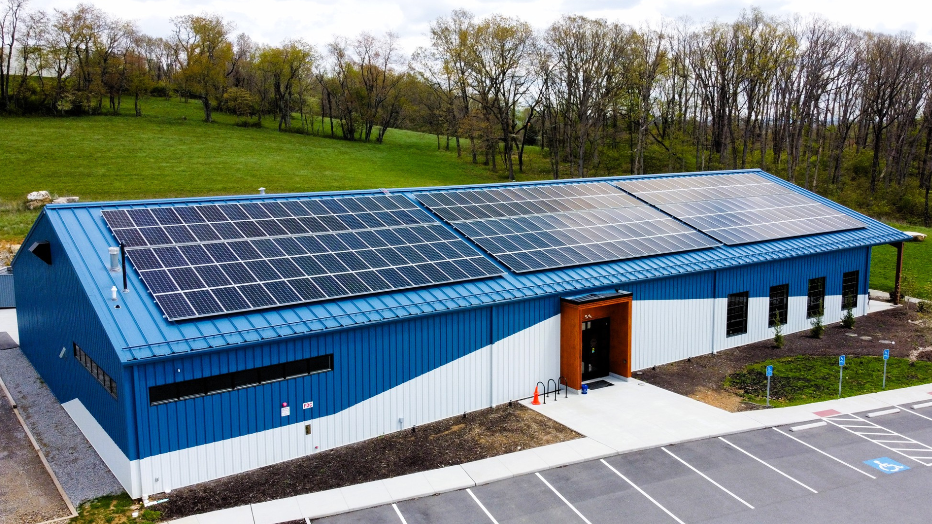Commercial solar installation at Eastern Divide Brewery