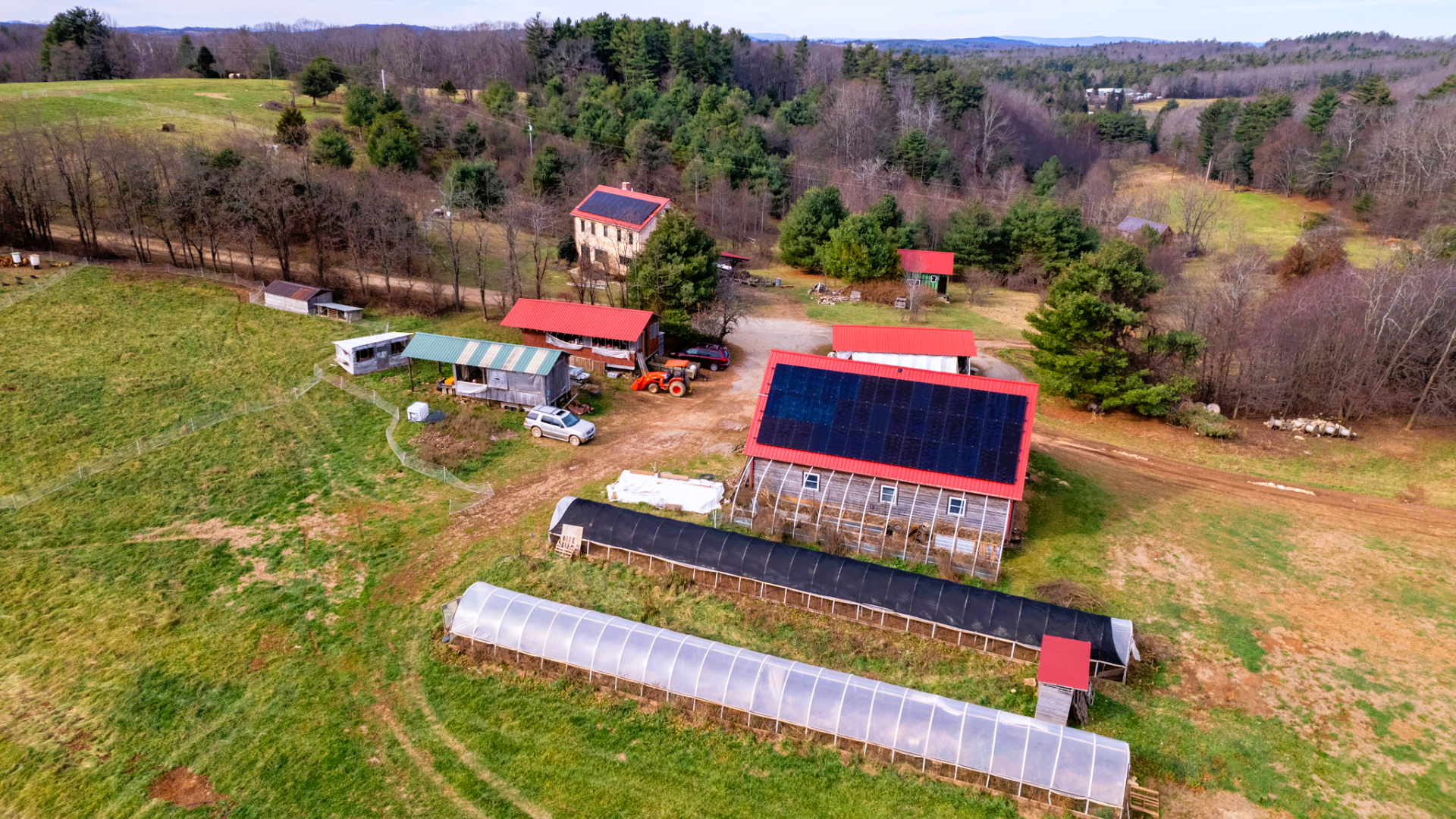 Commercial solar installation at Weathertop Farm