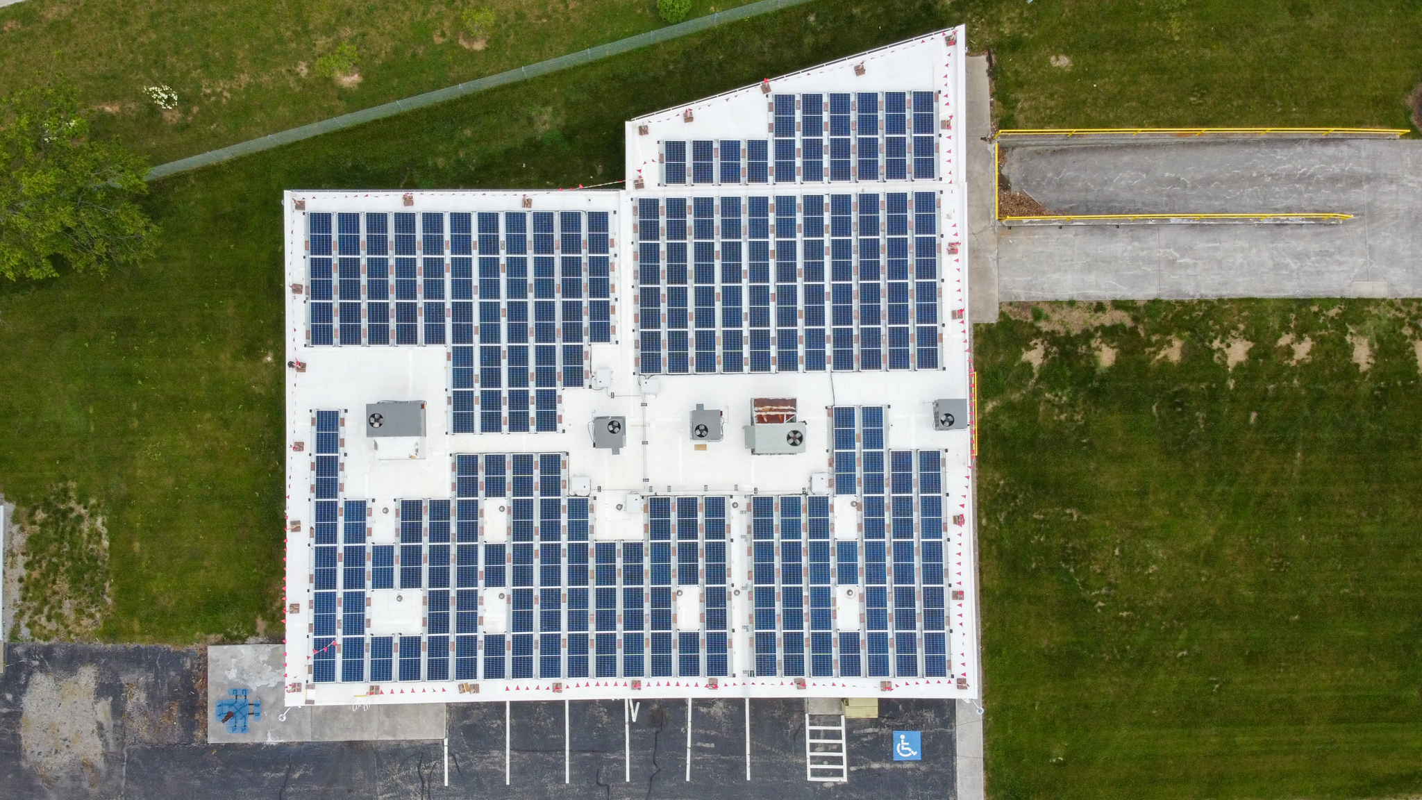 roof with solar